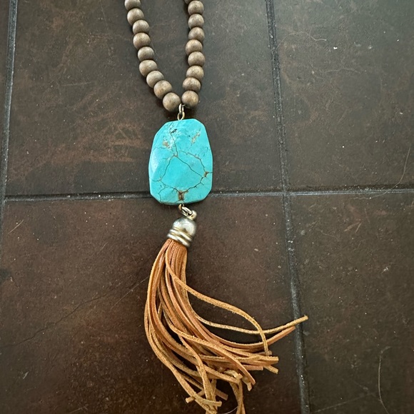Turquoise Pendant Necklace - Picture 2 of 2